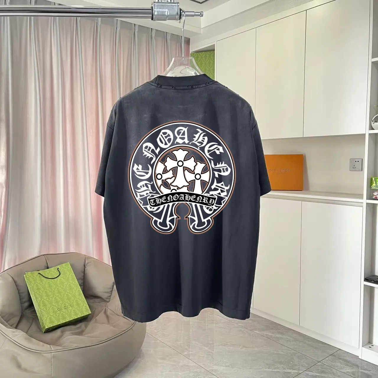 🅿️190 ch Crow* 2025 summer new style, washed, distressed, spray-painted, Sanskrit cross print, short-sleeved T-shirt, customized fabric 320g, same style for men and women, size: S M L XL XXL five sizes, color: black, gray, gradient black, gradient red